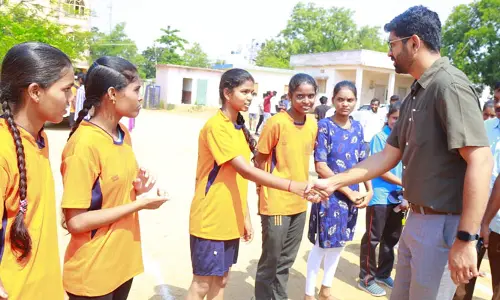క్రీడాకారులు రాష్ట్ర స్థాయిలో సత్తా చాటాలి : కలెక్టర్ జితేష్ వి పాటిల్