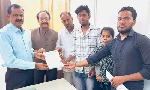 క్యూనెట్ యాజమాన్యం పై క్రిమినల్ చర్యలు చేపట్టాలి..