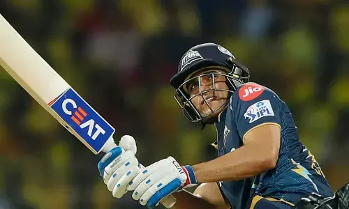 ఐపీఎల్‌లో చరిత్ర సృష్టించిన శుభ్‌మాన్ గిల్