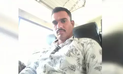 పోలీస్‌ స్టేషన్‌ ముందు అత్మహత్యయత్నం.. చికిత్స పొందుతూ మృతి