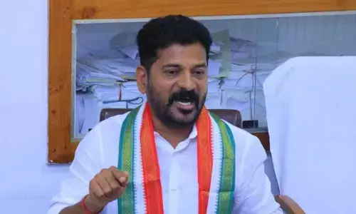 ఓఆర్ఆర్ కాంట్రాక్టులో.. కేసీఆర్ బ్లెస్సిగ్స్‌తో కేటీఆర్ కుట్ర : రేవంత్ రెడ్డి