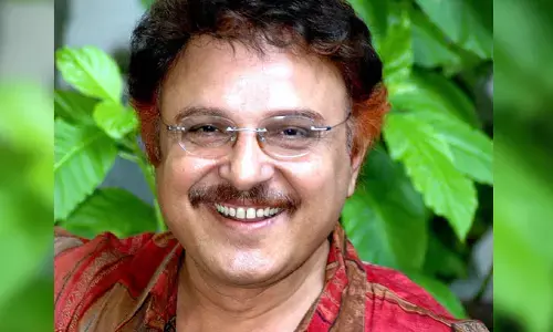 అప్పుడే మొదలైన ఆస్తి గొడవలు.. శరత్ బాబు ఆస్తులు ఆ 13 కుటుంబాలకే..!