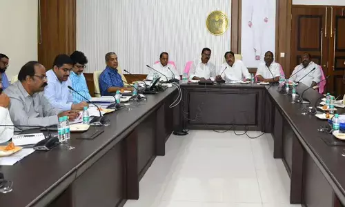 యాసంగి పంట కాలంపై శాస్త్రవేత్తలు, నిపుణులు, అధికారులతో సమావేశం