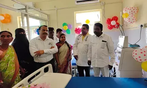 వైద్యానికే మొదటి ప్రాధాన్యత: ఎమ్మెల్యే అబ్రహం