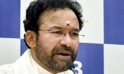 తెలంగాణలో దోచుకున్న సొమ్ముతో కేసీఆర్ జాతీయ రాజకీయం!