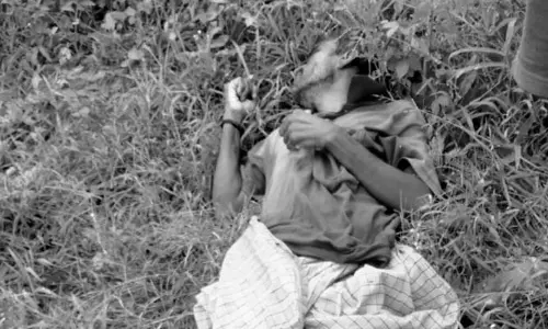 విద్యుదాఘాతంతో వ్యక్తి మృతి..