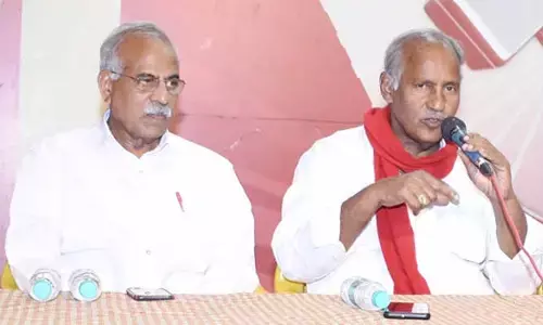నష్టపరిహారం ఇంకా రైతుల ఖాతాల్లో జమ కాలేదు: CPI