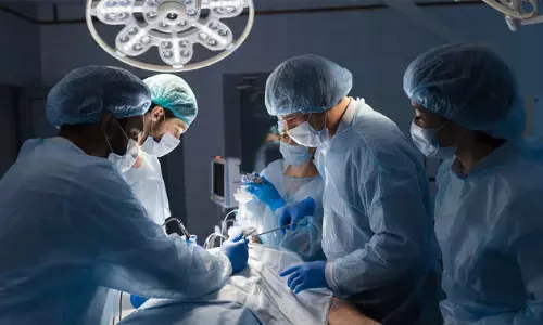 కడుపు నొప్పి అని వెళితే.. కిడ్నీ కొట్టేశారు..