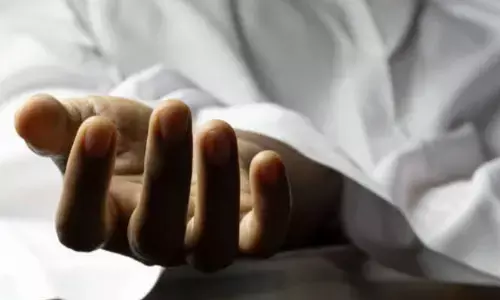 లైవ్‌ స్ట్రీమింగ్‌లో 7 వోడ్కా బాటిళ్లు తాగాడు.. చివరకు..