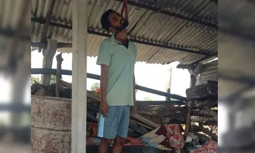 జీవితంపై విరక్తితో యువకుడి ఆత్మహత్య
