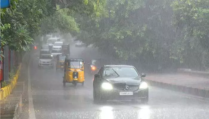 Thunderstorms and rain alert తెలుగు రాష్ట్రాల్లో పిడుగులతో కూడిన వర్షాలు
