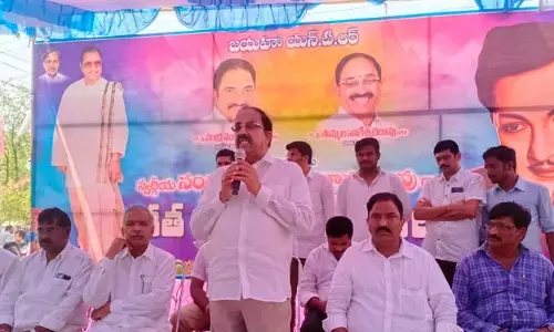ఎన్టీఆర్ చిర‌స్మరణీయుడు : తుమ్మల, ఎమ్మెల్యే సండ్ర