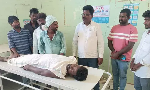 ఈతకు వెళ్లి వ్యక్తి మృతి