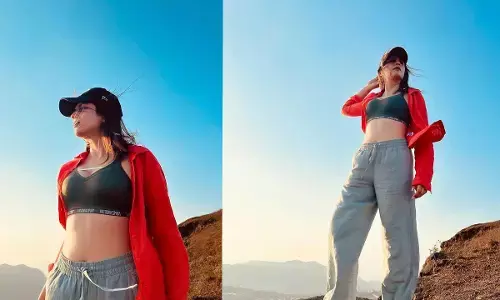 Shraddha Das : అందాల డోస్‌ పెంచి  క్లియర్‌గా చూపిస్తోన్న శ్రద్ధా దాస్‌