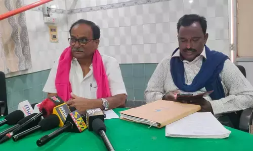 ఎమ్మెల్యే దాసరికి పెద్దపల్లి టికెట్ ఇవ్వొద్దు : మాజీ మున్సిపల్ చైర్మన్ ఎల్.రాజయ్య సంచలన ప్రెస్ మీట్