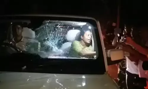 ఇతరులపై నిందలు వేయడంలో దీదీ మాస్టర్