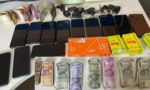 చేవెళ్లలో పేకాట రాయుళ్ల అరెస్ట్..
