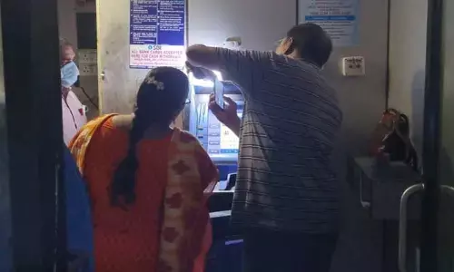 Anakapalli: ఏటీఎంలో రూ. 15లక్షలు చోరీ