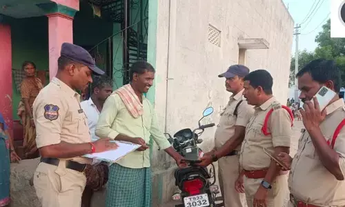ఎల్కూర్ లో కార్డెన్ సెర్చ్..
