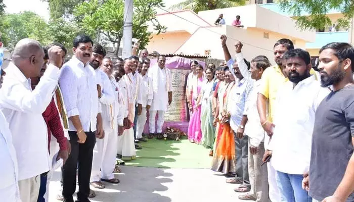 దేశానికే మార్గదర్శకంగా తెలంగాణ గ్రామ పంచాయతీలు: మంత్రి మల్లారెడ్డి దేశానికే మార్గదర్శకంగా తెలంగాణ గ్రామ పంచాయతీలు: మంత్రి మల్లారెడ్డి