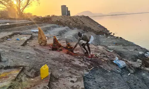 కోటిలింగాలకు కొత్త శోభ
