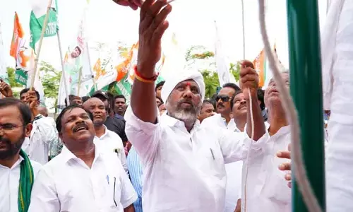 పేదల భూముల జోలికొస్తే ఖబర్దార్ కేసీఆర్: సీఎల్పీ నేత భట్టి విక్రమార్క