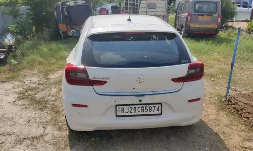 నిజామాబాద్ జిల్లాలో పోలీసుల కాల్పులు