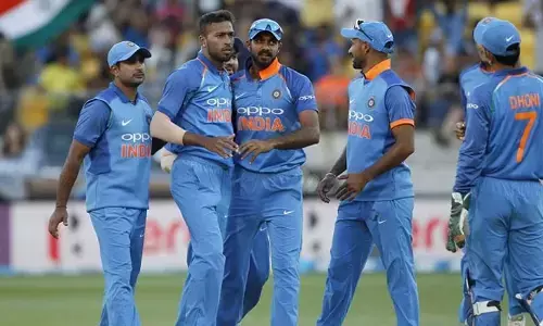 Ambati Rayudu : క్రికెట్‌కు రిటైర్మెంట్ ప్రకటించిన టీమిండియా స్టార్ క్రికెటర్