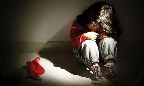 ఐదేళ్ల బాలికపై కామాంధుడి అఘాయిత్యం