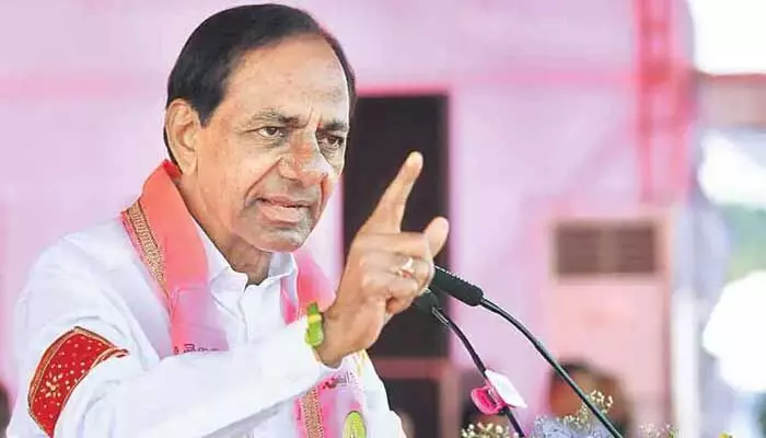 KCR : అర్చకులకు సీఎం కేసీఆర్ భారీ గుడ్ న్యూస్ KCR : అర్చకులకు సీఎం కేసీఆర్ భారీ గుడ్ న్యూస్