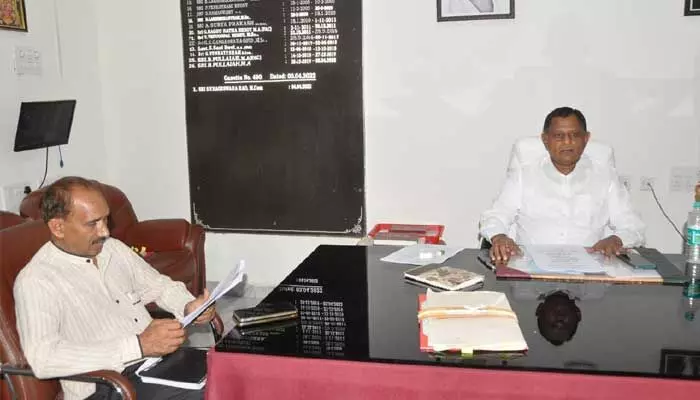 Kurnool: టెన్త్ సప్లమెంటరీ రాస్తున్నారా.. ఇవి కచ్చితంగా పాటించాల్సిందే..? Kurnool: టెన్త్ సప్లమెంటరీ రాస్తున్నారా.. ఇవి కచ్చితంగా పాటించాల్సిందే..?