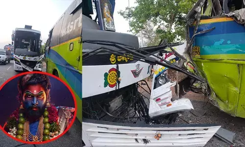 పుష్ప-2 టీమ్ బస్సుకు రోడ్డు ప్రమాదం .. ఏడుగురికి తీవ్ర గాయాలు