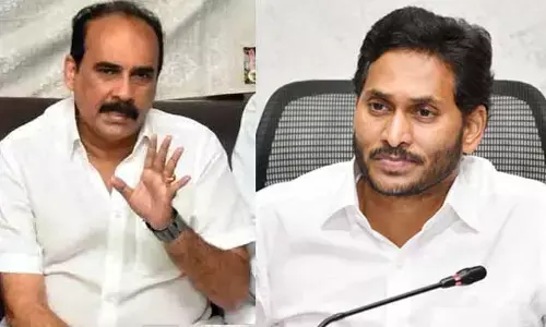 Tadepally CM Camp Office: సీఎం వైఎస్ జగన్‌తో మాజీమంత్రి బాలినేని భేటీ