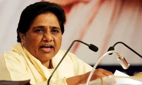 వాళ్ల మోసపూరిత వాగ్దానాలను నమ్మకండి: మాయవతి