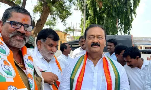 బీఆర్ఎస్ పాలనలో పేదలు బతకడం కష్టం..మాజీ మంత్రి