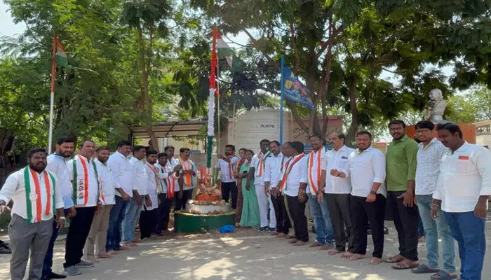 తెలంగాణ ఇచ్చింది మేమే.. తెచ్చింది మేమే.. తెలంగాణ ఇచ్చింది మేమే.. తెచ్చింది మేమే..