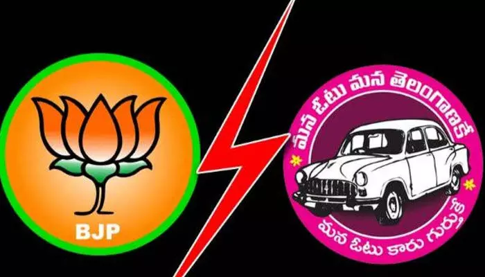 బిగ్ న్యూస్: బీఆర్ఎస్కు ధీటుగా BJP రివర్స్ అటాక్.. సర్కార్ను ఇరుకున పెట్టేలా సరికొత్త స్ట్రాటజీ! బిగ్ న్యూస్: బీఆర్ఎస్కు ధీటుగా BJP రివర్స్ అటాక్.. సర్కార్ను ఇరుకున పెట్టేలా సరికొత్త స్ట్రాటజీ!