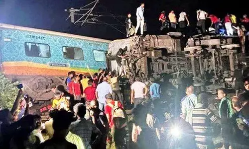 Coromandel express accident : గత పదేళ్లలో ఇదే అతిపెద్ద ప్రమాదం.. 2012 నుండి ఇప్పటి వరకు జరిగిన ప్రధాన రైల్వే ప్రమాదాలు ఇవే!