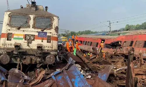 Odisha train accident : తల్లి మరణంతో 14 ఏళ్ల తర్వాత ఇంటికి.. అంతలోనే..