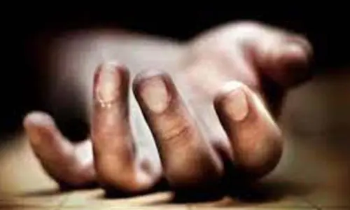 భవనంపై నుంచి దూకి మహిళ మృతి..
