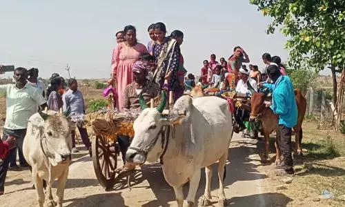 అదిరిపోయే అధికారుల స్టెప్పులతో దశాబ్ది ఉత్సవాలు..
