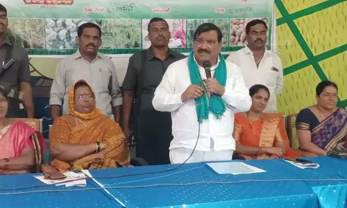 వ్యవసాయం దండగ కాదు పండుగ అని నిరూపించిన సీఎం కేసీఆర్..