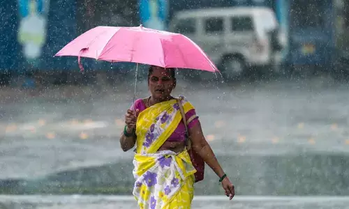 తెలంగాణ వ్యాప్తంగా పలు జిల్లాల్లో భారీ వర్షం