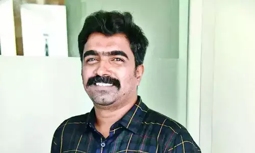 తిండి లేక కిడ్నీ అమ్ముకోవాలనుకున్నా: ‘కేజీఎఫ్’ మ్యూజిక్ డైరెక్టర్