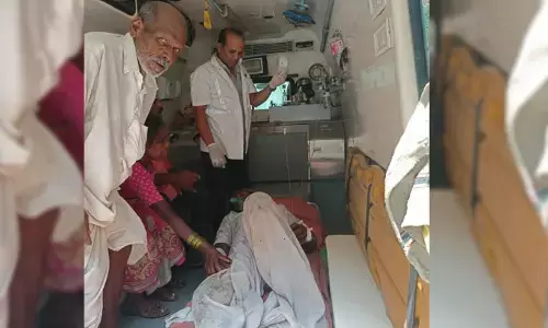 గడ్డి తగలబెడుతుండగా రైతుకు అస్వస్థత