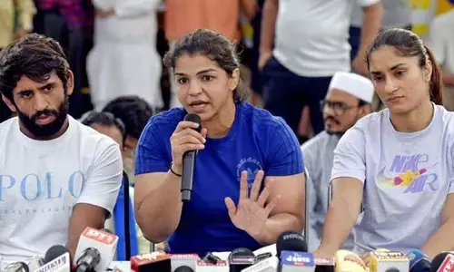 Wrestlers Protest: ఆందోళనను వాయిదా వేసుకున్న మహిళా రెజ్లర్స్