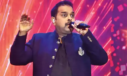 గోల్కొండ కోటలో ‘శంకర్ మహదేవన్’.. ఘనంగా వేడుకలు!