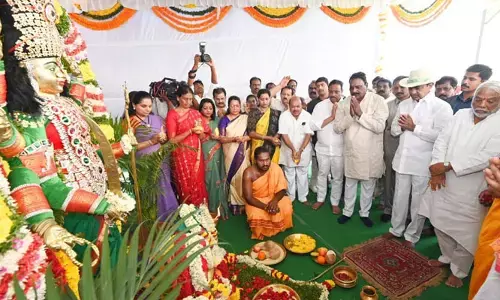 ప్రజాస్వామిక ప్రభుత్వాలకు రాజకీయ పార్టీలే పునాదులు.. సీఎం కేసీఆర్