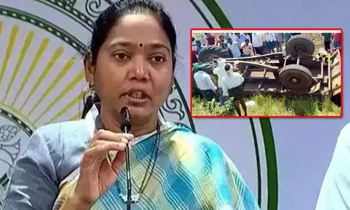 Guntur: ట్రాక్టర్ బోల్తా ప్రమాద బాధితులకు ప్రభుత్వ సాయం ప్రకటన
