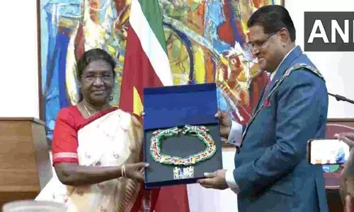 రాష్ట్రపతి ముర్ముకు అత్యున్నత పౌర పురస్కారం.. తొలి భారతీయురాలిగా రికార్డ్